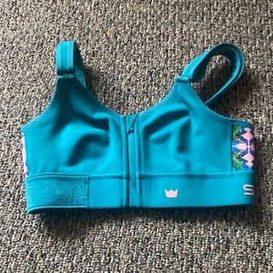 SHEFIT Flex sports bra Barbeline Collection! Barely used & fully adjustable